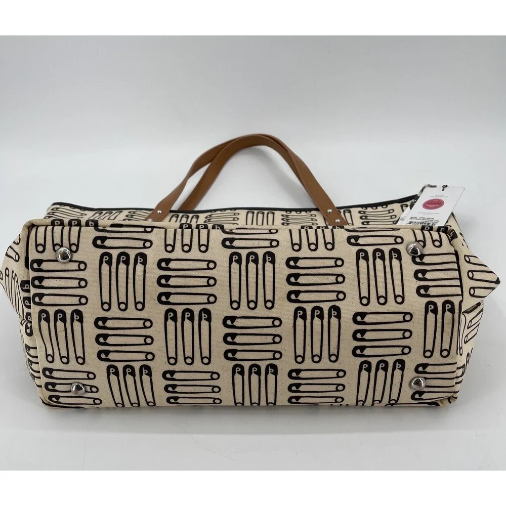 Petunia Pickle Bottom Diaper Bag Downtown Tote London‎ Calling Full Zip